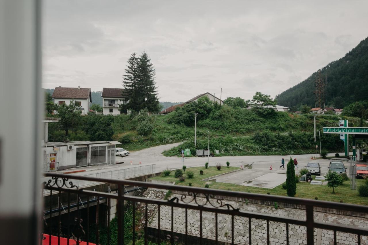 Motel Vila Bijela Konjic Exteriör bild